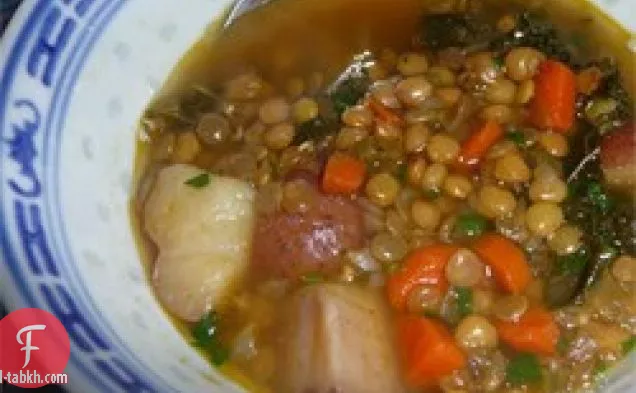 شوربة روث بالعدس الأحمر والبطاطس