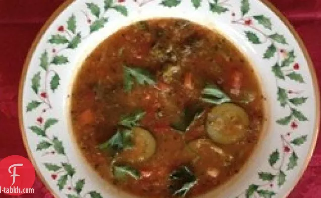حساء الكينوا والخضروات