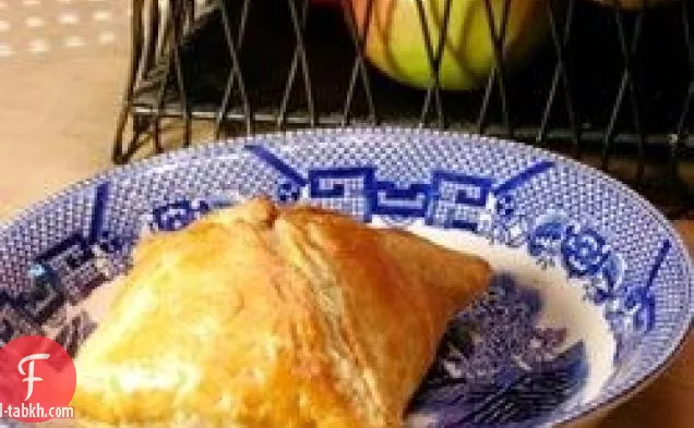 فطائر ألي المخبوزة اللذيذة