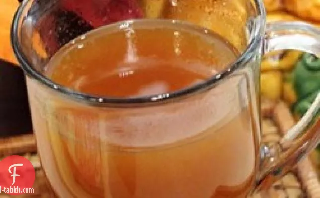حار متبل الشاي للعطلات