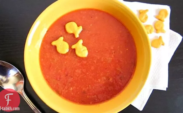 سوبر سريعة حساء الطماطم