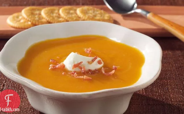 شوربة القرع بالجوز الكريمي