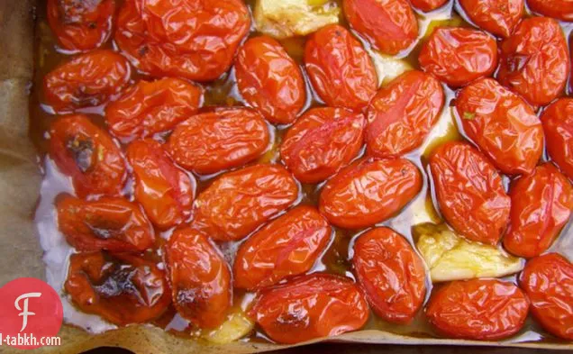 حساء خبز الطماطم