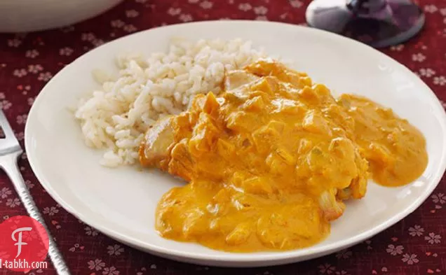 بطيئة طباخ الدجاج بالكاري