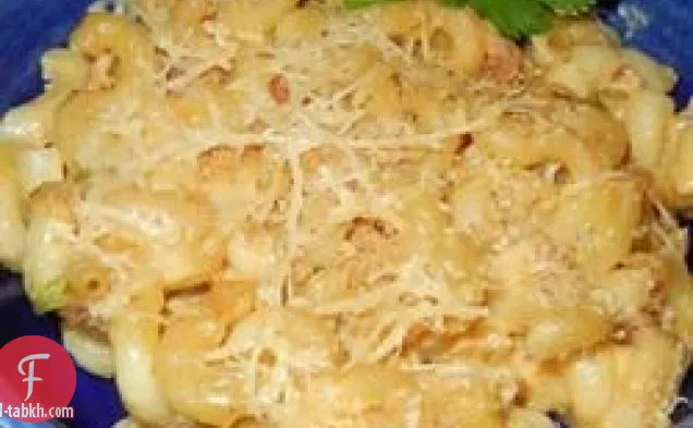 خلاط المعكرونة والجبن