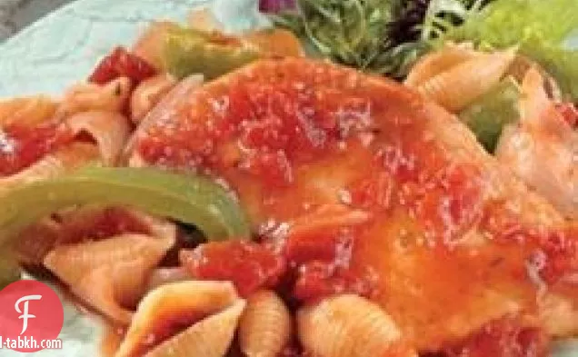 كاكياتور الدجاج والمعكرونة