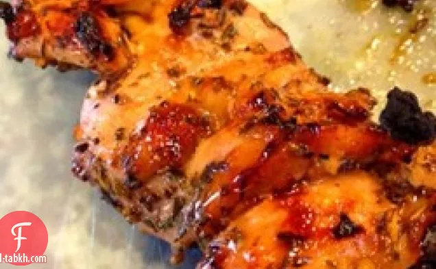 التمر الهندي المشوي والدجاج البرتقالي المزجج