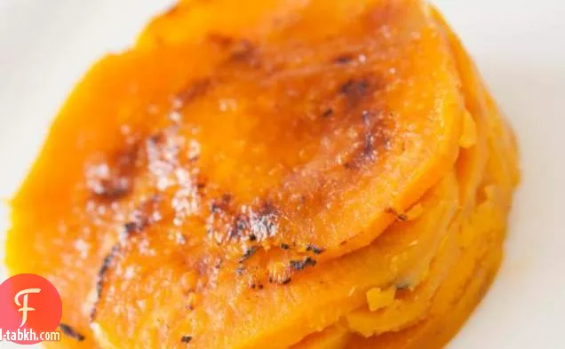 البطاطا الحلوة مع زبدة الأنشو تشيلي