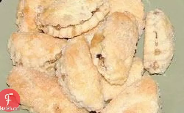 قرون الجوز
