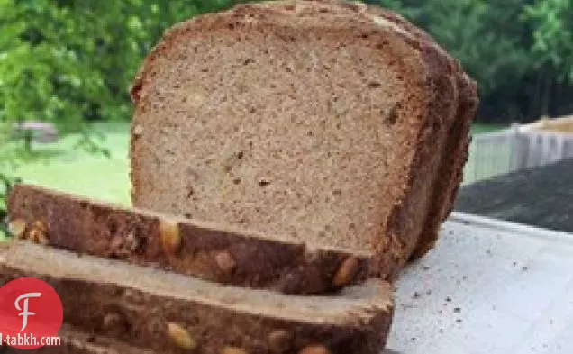 خبز بذور اليقطين وعباد الشمس