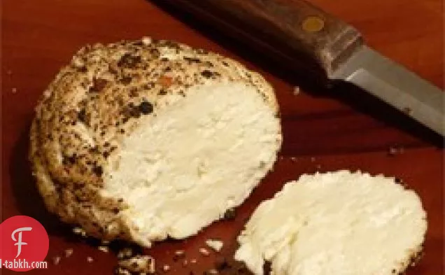 جبن المزارع المصنوع منزليا