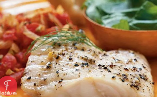 الهامور المحمص مع الخضار المشوية