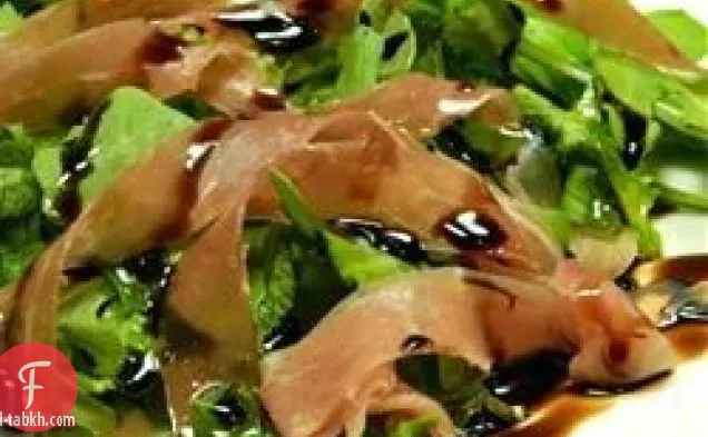 سلطة روكيت وبارما لحم الخنزير