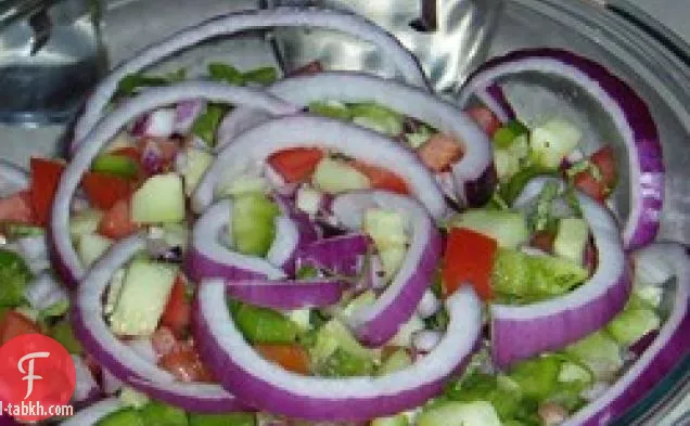 سلطة الطماطم والفلفل