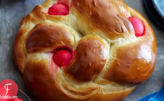 خبز عيد الفصح اليوناني