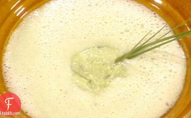 حساء الخيار مع الوسابي-كريم الأفوكادو