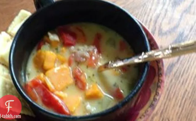 شوربة لحم الخنزير والبطاطا الحلوة