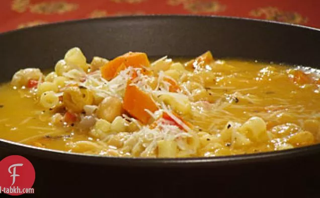 شوربة المعكرونة والسيسي