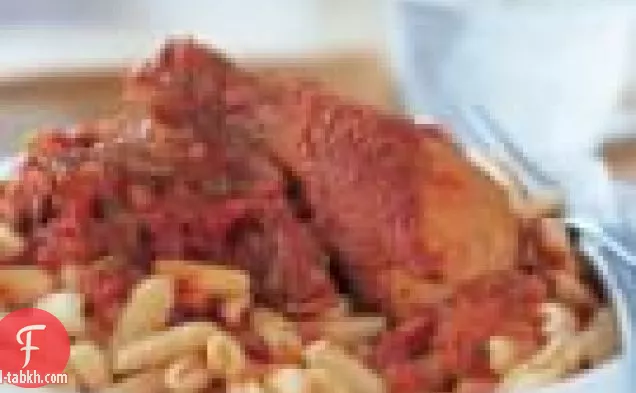 كافاتيلي مع الدجاج والطماطم
