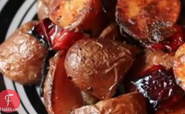 كيفية صنع البطاطس الحمراء المحمصة