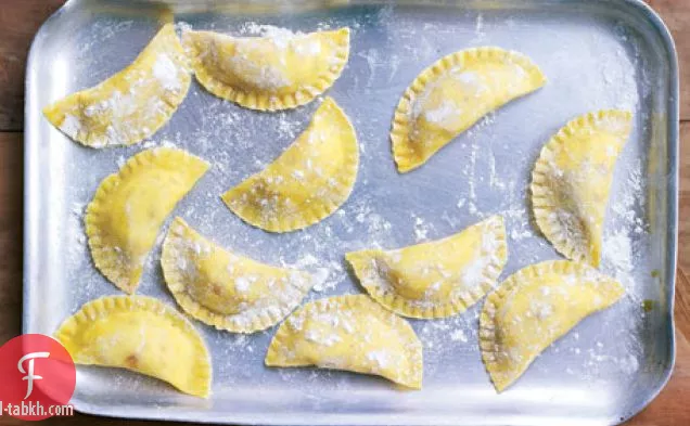 أوميغا 3 أومليت مع الخضر الربيع والفاصوليا وصفة