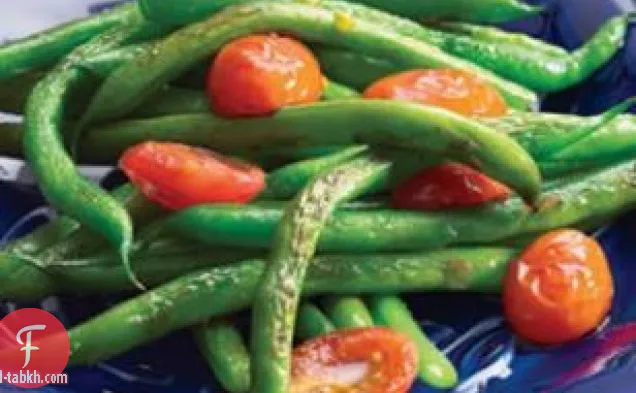 فاصوليا خضراء سوتيه و طماطم كرزية