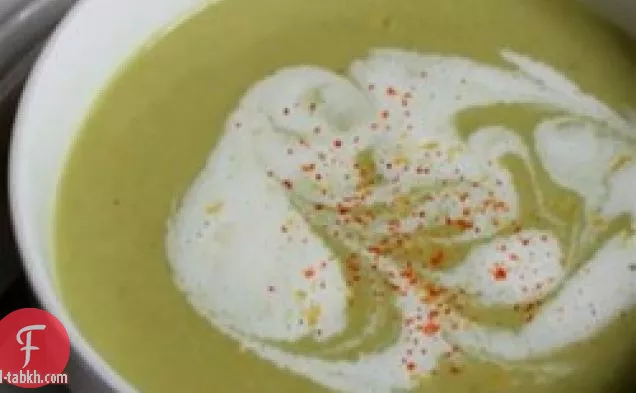 كيفية جعل كريم من حساء الهليون