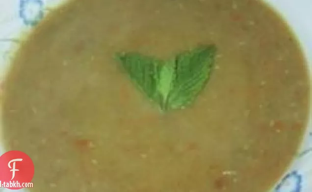 شوربة الخضار العدس