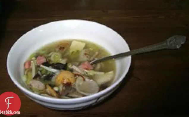 شوربة الفطر والنقانق