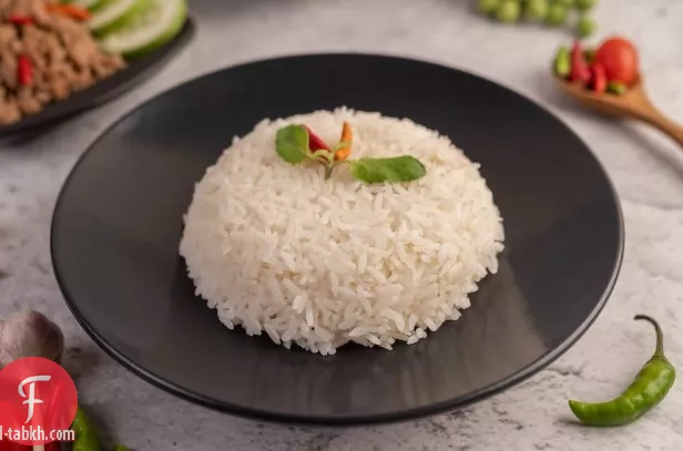 كونغ باو التوفو سلطة الأرز
