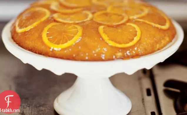 كعكة مقلوبة بالعسل والبرتقال