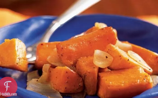 البطاطا الحلوة المحمصة بالفرن والبصل