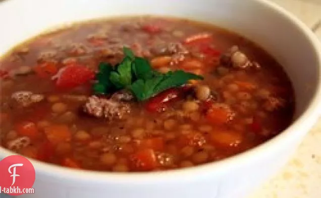 شوربة العدس والسجق