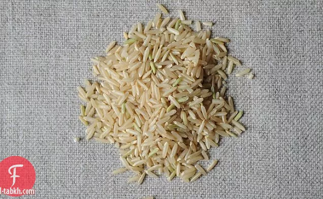 الكيمتشي الأرز البني المقلي