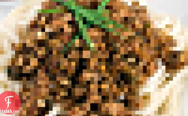 السباغيتي الصينية (تشا زيانغ مين)
