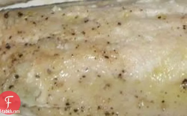 سمك السلمون المرقط مع الجير والزعتر
