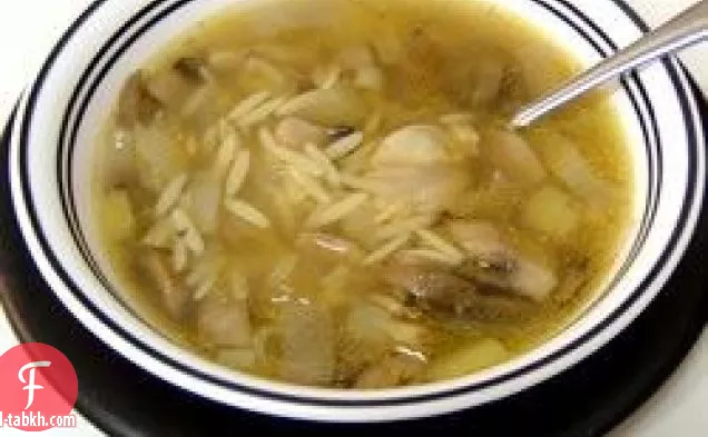 شوربة الفطر والكراث