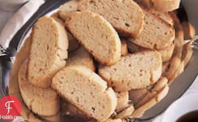 بقسماط اللوز