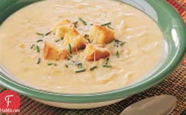شوربة البصل السويسرية الكريمية