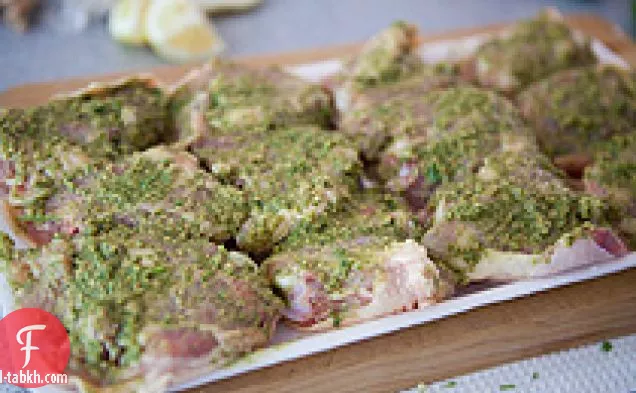 حار الثوم الكاجو الدجاج