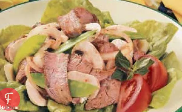 البازلاء الثلجية وسلطة اللحم البقري