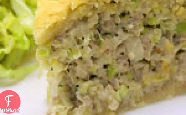 السجق والكراث فطيرة