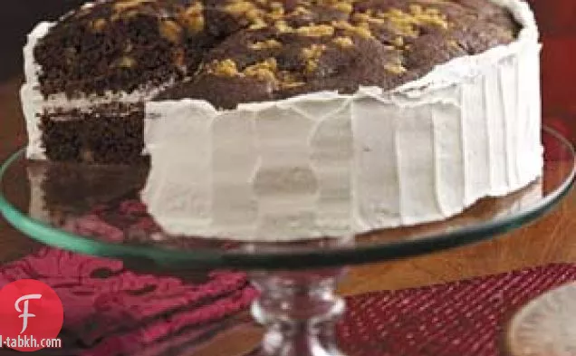كعكة الشوكولاتة المزينة بالفتات