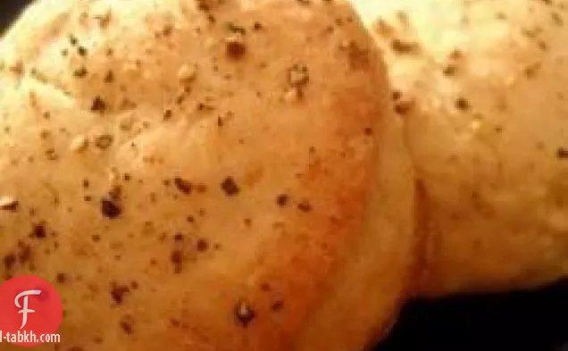 بسكويت البطاطا الحلوة والفلفل الأسود