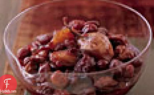 كومبوت التوت البري والكراث والكرز المجفف