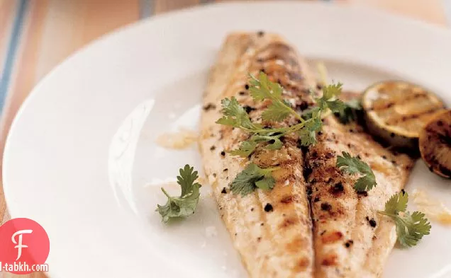 بومبانو مشوي مع صلصة الزنجبيل المنعشة