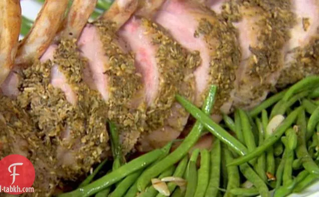 الخاصرة من لحم الخنزير مع الشمر والثوم