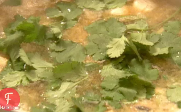 شوربة ساخنة وحامضة