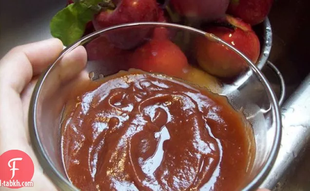زبدة التفاح محلية الصنع