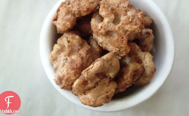 الجوز والمشمش روغولاش